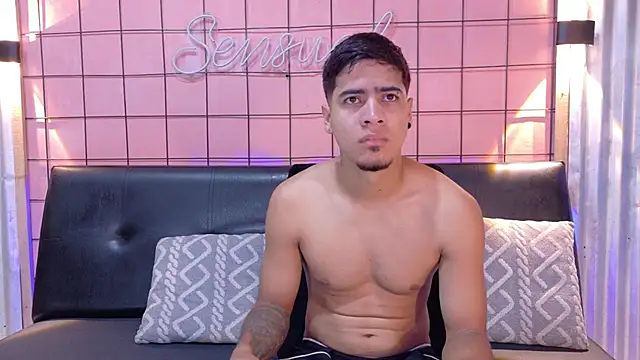 criss hardcock  online show from June 2026 12:41:02 PM