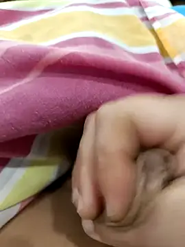 smallboy44 online show from May 2026 11:13:02 PM