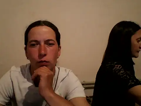 Snapshot of DanicaFey chatting on May 2026 07:12:01 PM DanicaFey online show from May 2026 07:12:01 PM