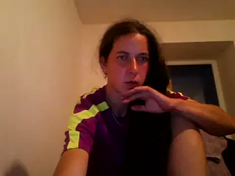 Snapshot of DanicaFey chatting on June 2026 06:36:02 PM DanicaFey online show from June 2026 06:36:02 PM