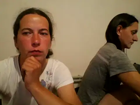 Snapshot of DanicaFey chatting on June 2026 05:59:02 PM DanicaFey online show from June 2026 05:59:02 PM