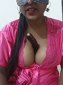 Snapshot of Ponaam-Babe chatting on June 2026 07:02:02 PM Ponaam-Babe online show from June 2026 07:02:02 PM