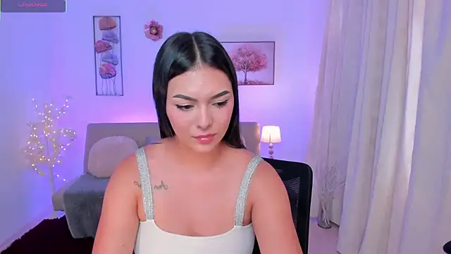 Snapshot of Emma_Moretti1 chatting on May 2026 08:26:02 PM Emma Moretti1 online show from May 2026 08:26:02 PM