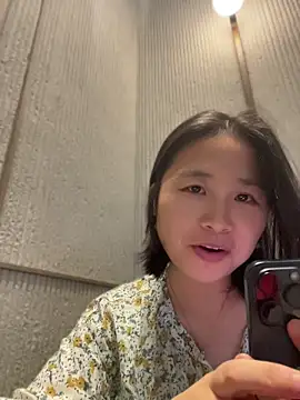 Snapshot of Iridessa- chatting on June 2026 12:33:02 PM Iridessa- online show from June 2026 12:33:02 PM