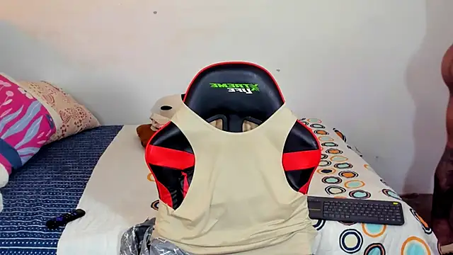 JackMclain online show from July 2026 03:34:02 PM