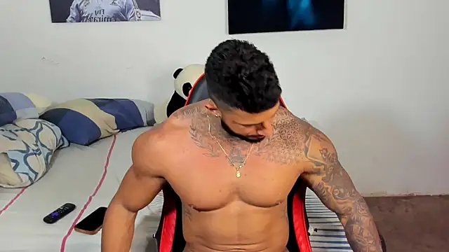 JackMclain online show from July 2026 02:43:01 PM