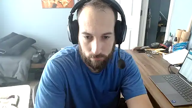 dannyboyx69 online show from May 2026 02:12:01 PM
