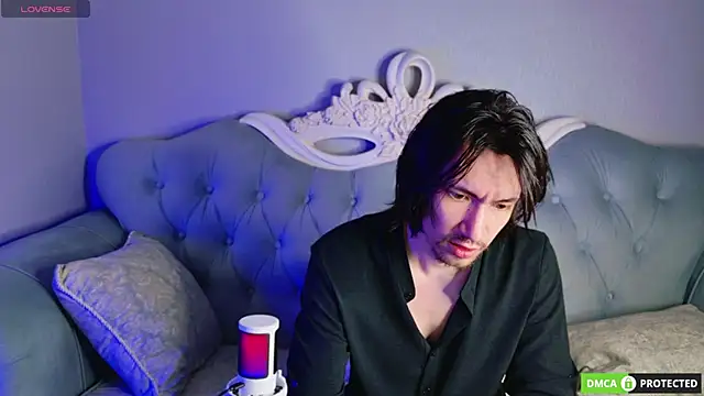 CalvinChapman online show from May 2026 06:36:02 PM
