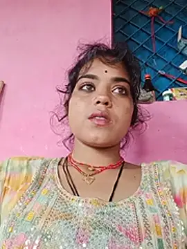 Snapshot of Mahi_Love0143 chatting on July 2026 03:05:02 AM Mahi Love0143 online show from July 2026 03:05:02 AM