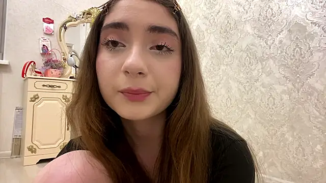 Rosie Sweety online show from June 2026 07:38:02 PM