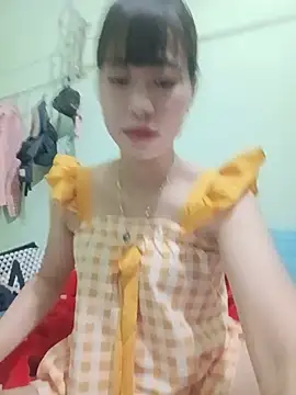 Snapshot of Logii_x chatting on June 2026 03:07:01 AM Logii x online show from June 2026 03:07:01 AM