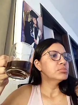 Snapshot of Casandra_inthemorning chatting on June 2026 03:22:01 PM Casandra inthemorning online show from June 2026 03:22:01 PM