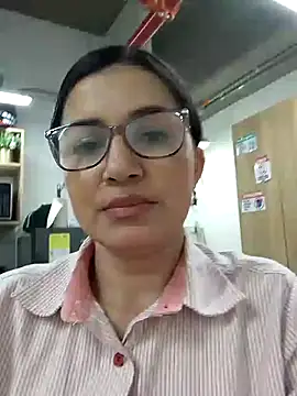 Snapshot of Casandra_inthemorning chatting on July 2026 07:54:01 PM Casandra inthemorning online show from July 2026 07:54:01 PM