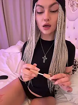 LeraFox online show from June 2026 09:35:02 PM