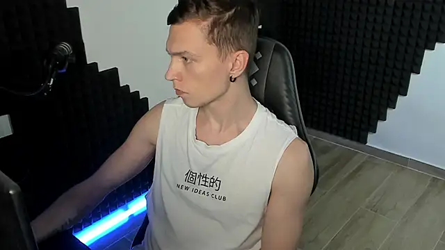 More than friend online show from June 2026 04:01:02 PM