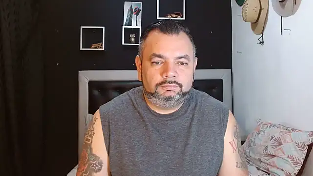 perverseveteranmanxxx online show from February 2025 02:07:01 AM