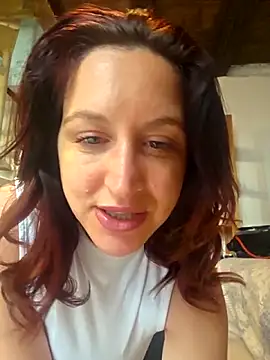Nicolevellori online show from May 2026 05:49:01 AM