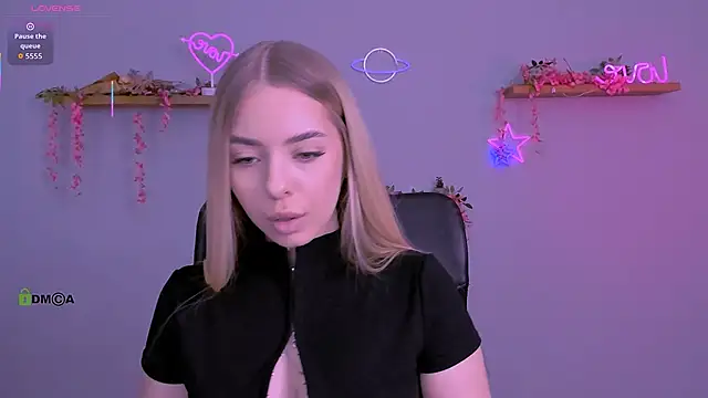 Snapshot of viola_sweet_1 chatting on May 2026 09:03:01 AM viola sweet 1 online show from May 2026 09:03:01 AM