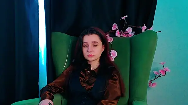 ReynaEdge online show from May 2026 07:17:01 AM