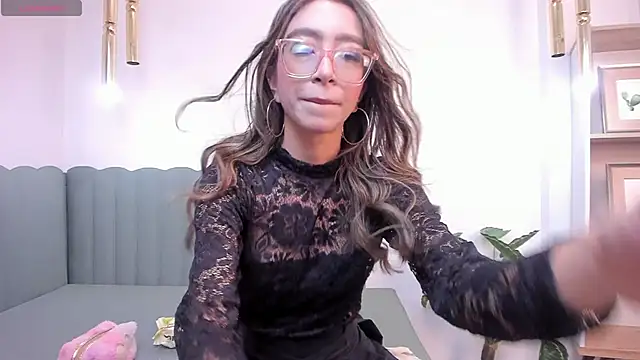 Snapshot of HannaCarttier_ chatting on June 2026 12:08:01 PM HannaCarttier online show from June 2026 12:08:01 PM