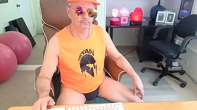 hotdadbod online show from February 2026 09:38:02 PM