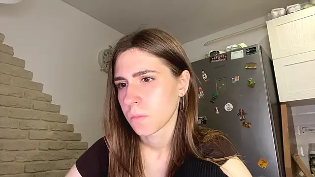 Snapshot of ZaraGuyette chatting on May 2026 11:12:02 PM ZaraGuyette online show from May 2026 11:12:02 PM