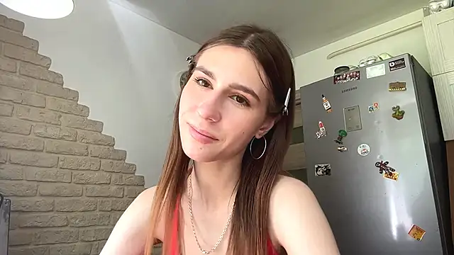 Snapshot of ZaraGuyette chatting on June 2026 12:07:02 PM ZaraGuyette online show from June 2026 12:07:02 PM