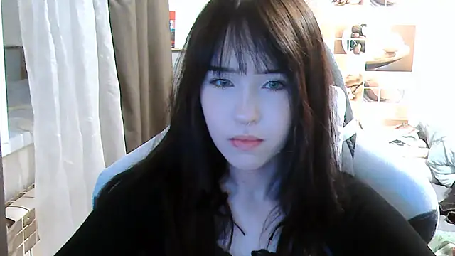 NoirEva online show from July 2026 06:21:01 PM