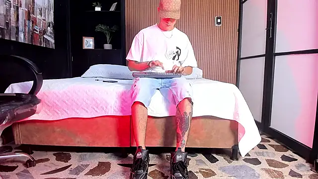 Diamondss 1 online show from May 2026 08:58:01 PM