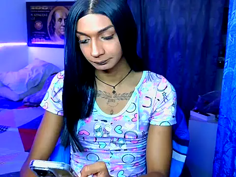 Snapshot of Alexxasexy chatting on May 2026 08:04:02 PM Alexxasexy online show from May 2026 08:04:02 PM