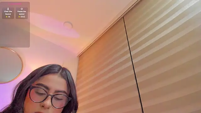 Snapshot of imsofia_dy chatting on June 2026 12:05:02 AM imsofia dy online show from June 2026 12:05:02 AM