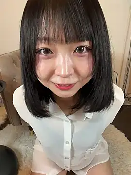 yu nya online show from May 2026 03:35:02 AM