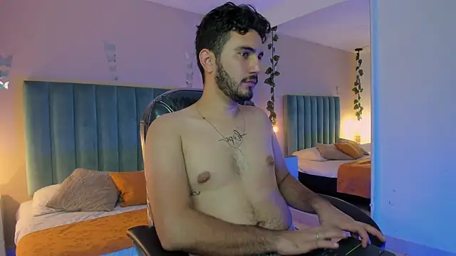 Snapshot of NOAH_SIN_ chatting on July 2026 11:49:01 AM NOAH SIN online show from July 2026 11:49:01 AM