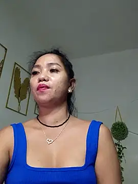 Snapshot of tinahturndo chatting on July 2026 04:14:02 PM tinahturndo online show from July 2026 04:14:02 PM