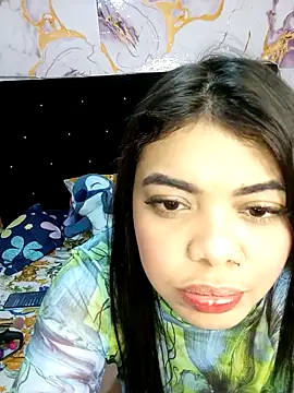 Snapshot of luxuryluna chatting on May 2026 09:44:02 PM luxuryluna online show from May 2026 09:44:02 PM