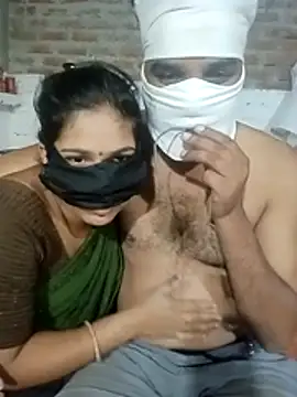 Snapshot of Hindicouple1 chatting on June 2026 04:00:01 PM Hindicouple1 online show from June 2026 04:00:01 PM