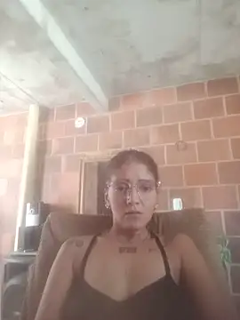 PamelaLiam online show from May 2026 04:25:01 PM