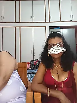 Kannada telugu lesbians online show from June 2026 05:00:01 PM