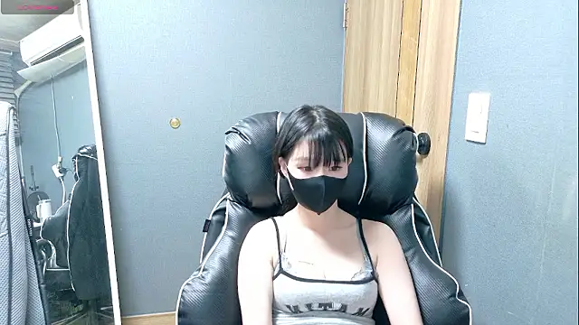 Hyeri 0306 online show from June 2026 10:10:02 AM