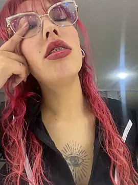 MeraSecretXXX online show from June 2026 01:04:01 PM