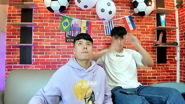 Hoot boyss  online show from June 2026 08:10:01 PM
