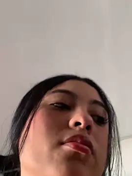 Snapshot of Paula-sinz chatting on June 2026 07:35:02 PM Paula-sinz online show from June 2026 07:35:02 PM