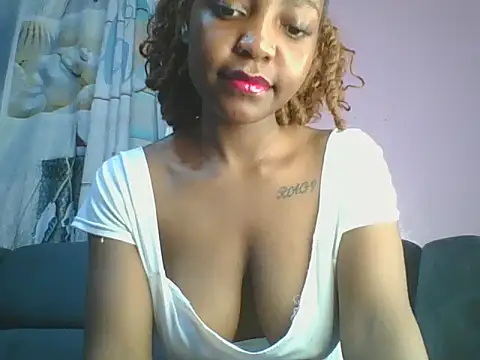 Snapshot of Africana_sexy chatting on June 2026 08:02:01 PM Africana sexy online show from June 2026 08:02:01 PM
