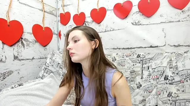 Shyly  Lisa online show from June 2026 01:21:01 AM