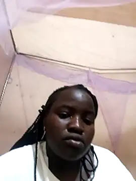 Snapshot of creamyy_pussie chatting on May 2026 06:59:01 PM creamyy pussie online show from May 2026 06:59:01 PM