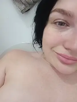 Snapshot of SeductiveSirenX chatting on May 2026 10:26:02 PM SeductiveSirenX online show from May 2026 10:26:02 PM