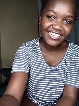 little creamy online show from May 2026 04:13:02 PM