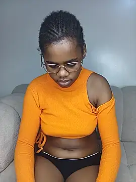 softglamqueen online show from June 2026 03:29:02 AM