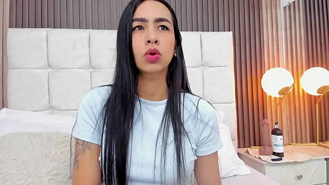 Camila Vega22 online show from May 2026 11:47:01 AM
