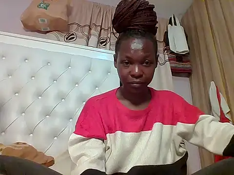sweetlunah online show from May 2026 04:36:01 PM